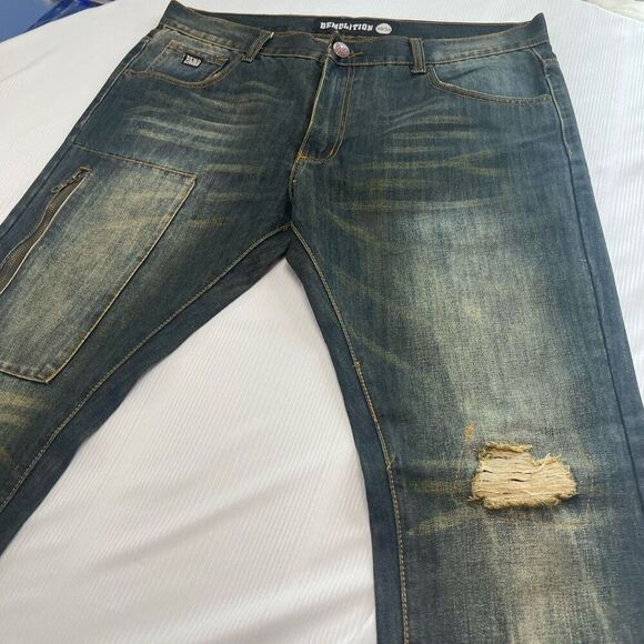 Demolition Destroyed Distressed Men’s Denim Jeans Size 38 X 33 - Picture 2 of 11